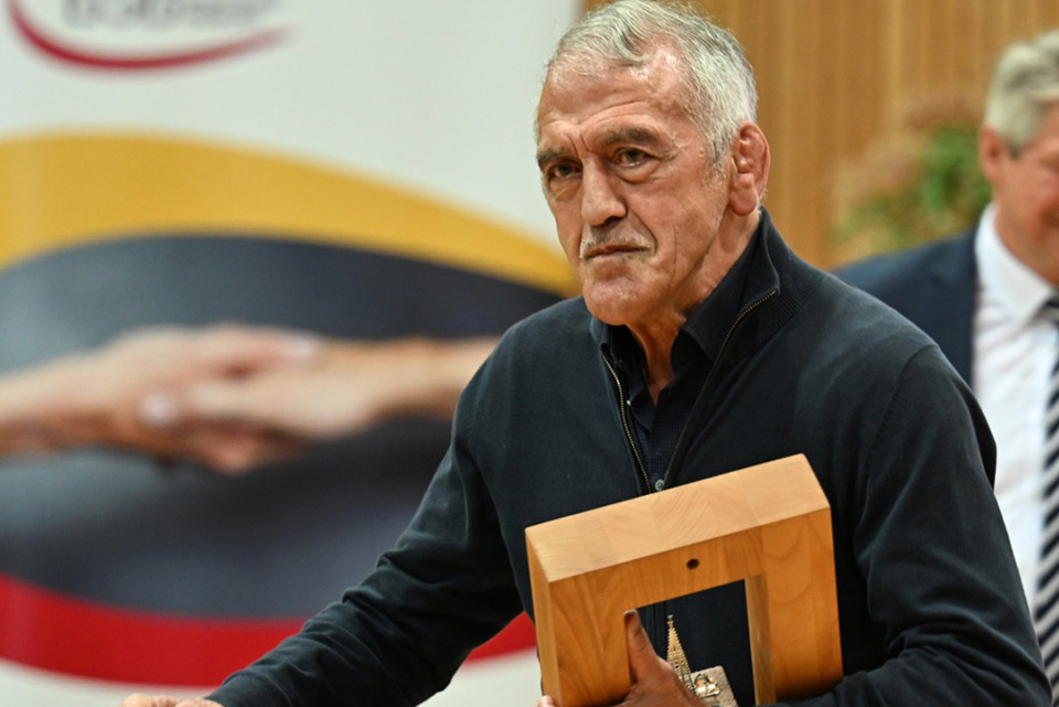 2023_04_19_RKG_Freiburg_2000_Adolf_Seger_Ehrung_Sportpreis_2023_Suedbadischer_Ringerverband_Sponsor_Hirsch_Bier_Wurmlingen