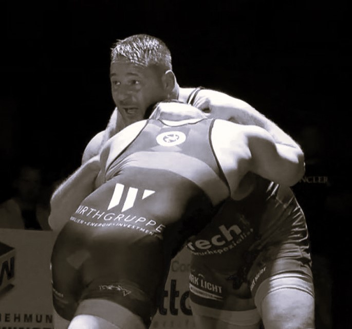 2023_11_18_RKG_Freiburg_2000_Bundesliga_Sportlicher_Leiter_Martin_Wachter_Sponsor_Hirsch_Brauerei_Wurmlingen